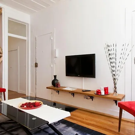 Sant'ana Alcantara 2br アパート