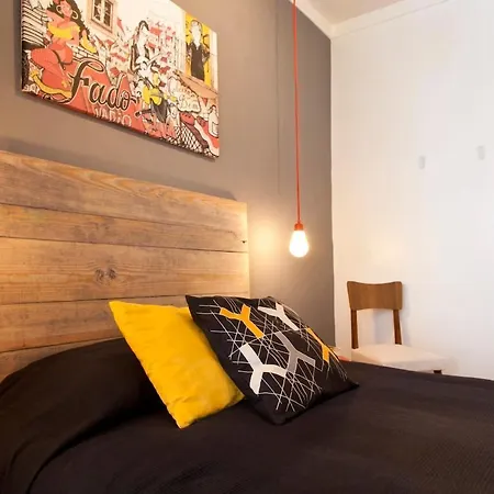 Sant'ana Alcantara 2br アパート リスボン